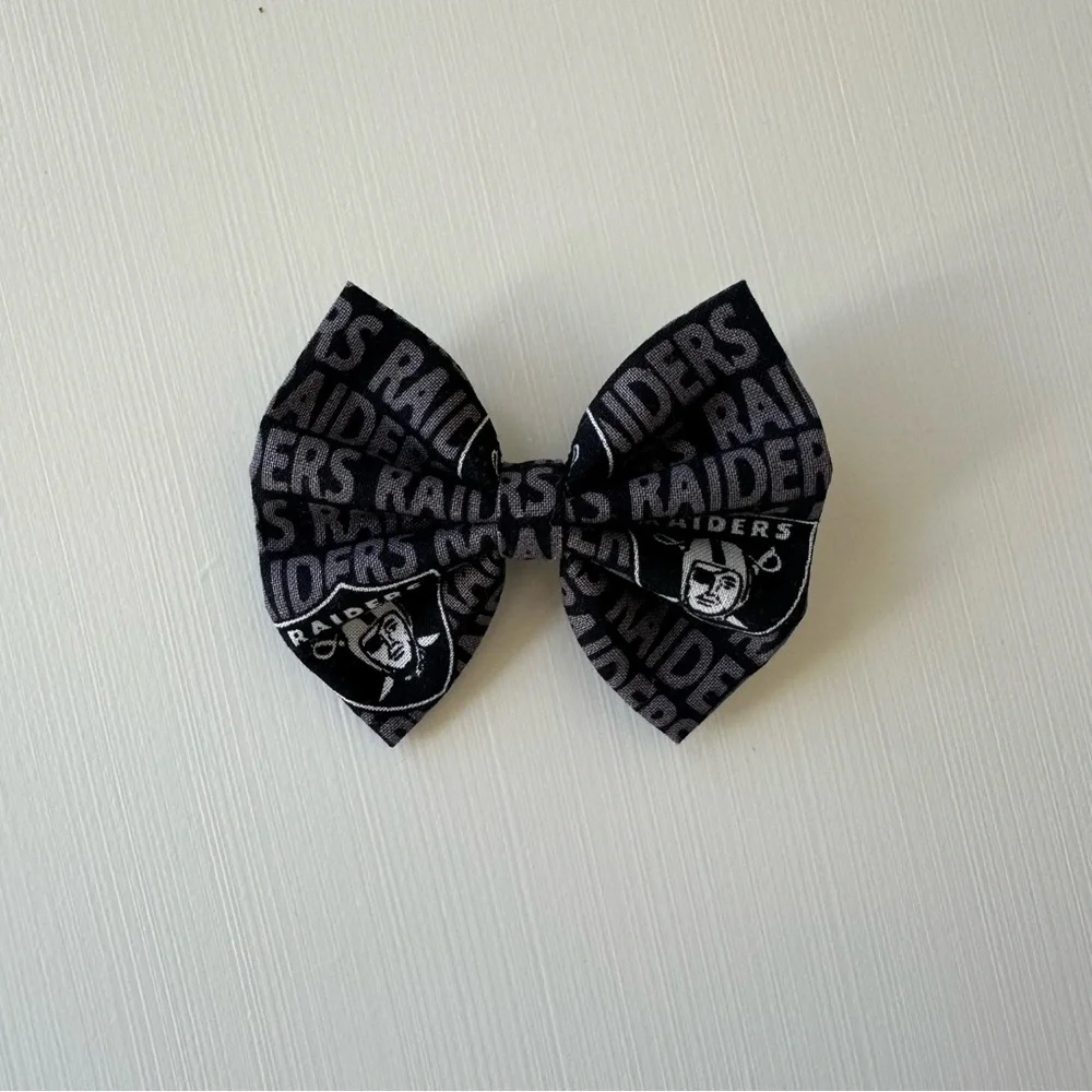 Handmade Sports Bow | Las Vegas Raiders Football Fans